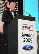 15 November 2009; MC Con Murphy speaking at the awards. PFAI Ford Awards 2009, The Burlington Hotel, Dublin. Picture credit: Brendan Moran / SPORTSFILE
