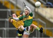 7 February 2016; Sean McDermott, Roscommon, in action against Barry John Keane, Kerry. Allianz Football League, Division 1, Round 2, Kerry v Roscommon. Fitzgerald Stadium, Killarney, Co. Kerry. Picture credit: Diarmuid Greene / SPORTSFILE