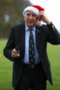 5 December 2009; Race starter Ronnie Delany, an Olympics gold medal winner in 1956, at the 19th Annual Jingle Bells 5K Race, The Phoenix Park, Dublin. Picture credit: Tomas Greally / SPORTSFILE