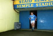 1 April 2001; Adrian Ronan of Graigue Ballycallan makes his way to the pitch for the AIB All-Ireland Senior Club Hurling Championship Semi-Final Replay match between Graigue Ballycallan and Sixmilebridge at Semple Stadium in Thurles, Tipperary. Photo by Damien Eagers/Sportsfile