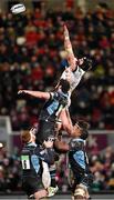 12 February 2016; Franco Van Der Merwe, Ulster, takes the ball in the lineout against Greg Peterson, Glasgow. Guinness PRO12, Round 14, Ulster v Glasgow. Kingspan Stadium, Ravenhill Park, Belfast. Picture credit: Oliver McVeigh / SPORTSFILE