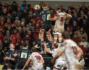 12 February 2016; Rob Harley, Glasgow, takes the ball in the lineout against Robbie Diack, Ulster. Guinness PRO12, Round 14, Ulster v Glasgow. Kingspan Stadium, Ravenhill Park, Belfast. Picture credit: Oliver McVeigh / SPORTSFILE