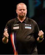 18 Febraury 2016; Raymond Van Barneveld reacts to winning a leg against Robert Thornton during the Betway Premier League Darts. 3 Arena, Dublin. Picture credit: Seb Daly / SPORTSFILE