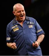 18 Febraury 2016; Robert Thornton reacts to winning a leg against Raymond Van Barneveld during the Betway Premier League Darts. 3 Arena, Dublin. Picture credit: Seb Daly / SPORTSFILE