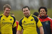 19 January 2010; Munster's Marcus Horan, centre, with team-mates Jean De Villiers, left, and Doug Howlett during squad training ahead of their Heineken Cup match against Northampton Saints on Friday. University of Limerick, Limerick. Picture credit: Diarmuid Greene / SPORTSFILE