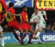 28 March 2001; Damien Duff of Republic of Ireland takes a shot on goal during the 2002 FIFA World Cup Qualifier match between Andorra and Republic of Ireland at the Nou Camp in Barcelona, Spain. Photo by David Maher/Sportsfile