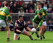 15 April 2001; Darragh Ó Sé of Kerry in action against Galway's Seán Ó Domhnaill during the Allianz GAA National Football League Division 1A match between Galway and Kerry at Tuam Stadium in Tuam, Galway. Photo by Brendan Moran/Sportsfile
