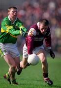 15 April 2001; Seán Óg De Paor of Galway in action against Tomas Ó Sé of Kerry during the Allianz GAA National Football League Division 1A match between Galway and Kerry at Tuam Stadium in Tuam, Galway. Photo by Brendan Moran/Sportsfile