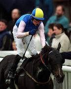 21 April 2001; Tarry Flynn, with Pat Smullen up, on their way to win the Thoroughbred County Irish Lincolshire at The Curragh Racecourse in Kildare. Photo by Ray McManus/Sportsfile