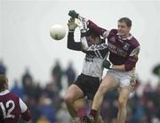 21 April 2001; Michael Donnellan of Galway, in action against Eamonn O'Hara of Sligo during the Allianz GAA National Football League Division 1 Semi-Final match between Galway and Sligo in Dr Hyde Park in Roscommon. Photo by David Maher/Sportsfile