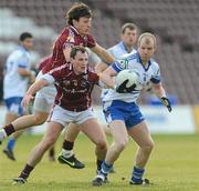 14 February 2010; Dick Clerkin, Monaghan, in action against Diarmuid Blake and Sean Armstrong, Galway. Allianz National Football League, Division 1, Round 2, Galway v Monaghan, Pearse Stadium, Galway. Picture credit: Ray Ryan / SPORTSFILE