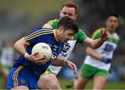 13 March 2016; Cathal Cregg, Roscommon, in action against Eamonn Doherty, Donegal. Allianz Football League, Division 1, Round 5, Donegal v Roscommon. O'Donnell Park, Letterkenny, Co. Donegal. Picture credit: Oliver McVeigh / SPORTSFILE