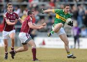 14 March 2010; Declan O'Sullivan, Kerry, in action against David Reilly and Garry O'Donnell, Galway. Allianz GAA Football National League, Division 1, Round 4, Galway v Kerry, Pearse Stadium, Galway. Picture credit: Ray Ryan / SPORTSFILE