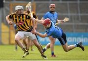 20 March 2016; Lester Ryan, Kilkenny, in action against Niall McMorrow, Dublin. Allianz Hurling League, Division 1A, Round 5, Kilkenny v Dublin. Nowlan Park, Kilkenny. Picture credit: Stephen McCarthy / SPORTSFILE