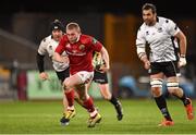 25 March 2016; Keith Earls, Munster, makes a break through the Zebre defence. Guinness PRO12 Round 18, Munster v Zebre. Thomond Park, Limerick.  Picture credit: Matt Browne / SPORTSFILE