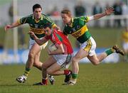 21 March 2010; Keith Higgins, Mayo, in action against Bryan Sheehan, left, and Colm Cooper, Kerry. Allianz GAA National Football League, Division 1, Round 5, Kerry v Mayo, Austin Stack Park, Tralee, Co. Kerry. Picture credit: Stephen McCarthy / SPORTSFILE