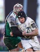 26 March 2016; Richardt Strauss, Leinster, is tackled by Eoin McKeon, Connacht. Guinness PRO12, Round 18, Connacht v Leinster, Sportsground, Galway. Picture credit: Ramsey Cardy / SPORTSFILE