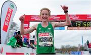 10 April 2016; Fionnuala McCormack, Ireland, celebrates winning the SPAR Great Ireland Run / National 10K Championships. Phoenix Park, Dublin. Picture credit: Tomás Greally / SPORTSFILE