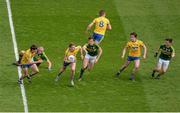 10 April 2016; Niall McInerney, Roscommon, in action against David Moran, Kerry. Allianz Football League, Division 1, Semi-Final, Kerry v Roscommon, Croke Park, Dublin. Picture credit: Dáire Brennan / SPORTSFILE