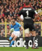 1 May 2010; Shaun Berne, Leinster, kicks a penalty to make the score 9 - 6. Heineken Cup Semi-Final, Toulouse v Leinster, Le Stadium, Toulouse, France. Picture credit: Brendan Moran / SPORTSFILE