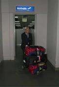 2 June 2001; Keith Wood arrives as the British and Irish Lions team arrive to Australia at Perth International Airport in Perth, Australia. Photo by Matt Browne/Sportsfile