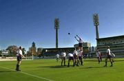 7 June 2001; Malcolm O'Kelly takes the ball in the lineout from captain Keith Wood during a British and Irish Lions Training Session at the WACA Ground in Perth, Australia. Photo by Matt Browne/Sportsfile