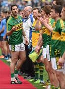24 April 2016; Kerry captain Bryan Sheehan speaks to his team ahead of the game. Allianz Football League Division 1 Final, Dublin v Kerry. Croke Park, Dublin.  Picture credit: Ramsey Cardy / SPORTSFILE