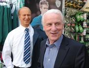 22 May 2010; Republic of Ireland manager Giovanni Trapattoni stands infront of a wax model of former Republic of Ireland manager Jack Charlton at the launch of the new FAI UMBRO Supporters Store on Suffolk Street, Dublin. Picture credit: Damien Eagers / SPORTSFILE
