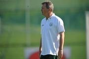 23 May 2010; Republic of Ireland team doctor Alan Byrne during squad training ahead of their forthcoming training camp and international friendlies against Paraguay and Algeria. Gannon Park, Malahide, Dublin. Picture credit: David Maher / SPORTSFILE