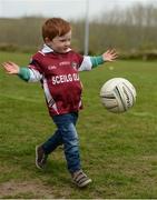 8 May 2016; Darragh Sheehan, aged 2, practices his football skills at the Piarsaigh Na Dromoda Lá na gClubanna celebrations. Lá Na gClubanna - Piarsaigh Na Dromoda. Páirc an Phiarsaigh, Inse na Toinne, Dromid, Co. Kerry. Picture credit: Diarmuid Greene / SPORTSFILE