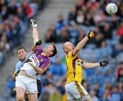 13 June 2010; Conal Keaney, Dublin, in action against Anthony Masterson, centre, and James McCarthy, Wexford. Leinster GAA Football Senior Championship Quarter-Final, Dublin v Wexford, Croke Park, Dublin. Picture credit: David Maher / SPORTSFILE