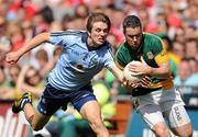 27 June 2010; Cian Ward, Meath, in action against Michael Fitzsimons, Dublin. Leinster GAA Football Senior Championship Semi-Final, Meath v Dublin, Croke Park, Dublin. Photo by Sportsfile