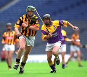 8 July 2001; Henry Shefflin, Kilkenny, in action against Sean Flood, Wexford. Kilkenny v Wexford, Leinster Senior Hurling Championship Final, Croke Park, Dublin. Picture credit; Ray McManus / SPORTSFILE