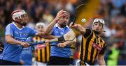 11 June 2016; Jonjo Farrell of Kilkenny in action against James Madden, centre, and Cian O'Callaghan of Dublin during their Leinster GAA Hurling Senior Championship Semi-Final match between Dublin and Kilkenny at O'Moore Park in Portlaoise, Co. Laois. Photo by Ray McManus/Sportsfile