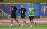 15 June 2016; David Meyler, left, Stephen Quinn, centre, and Robbie Keane of Republic of Ireland during squad training at Versailles in Paris, France. Photo by David Maher/Sportsfile