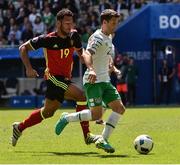 18 June 2016; Wes Hoolahan of Republic of Ireland in action against Mousa Dembélé of Belgium in the UEFA Euro 2016 Group E match between Belgium and Republic of Ireland at Nouveau Stade de Bordeaux in   Bordeaux, France. Photo by David Maher/Sportsfile