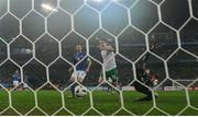 22 June 2016; Robbie Brady of Republic of Ireland scores his side's first goal of the game past Salvatore Sirigu of Italy during the UEFA Euro 2016 Group E match between Italy and Republic of Ireland at Stade Pierre-Mauroy in Lille, France. Photo by David Maher / Sportsfile