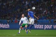 22 June 2016; Simone Zaza of Italy in action against Richard Keogh of Republic of Ireland during the UEFA Euro 2016 Group E match between Italy and Republic of Ireland at Stade Pierre-Mauroy in Lille, France. Photo by Stephen McCarthy / Sportsfile