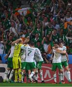 22 June 2016; Republic of Ireland players celebrate Robbie Brady's goal during the UEFA Euro 2016 Group E match between Italy and Republic of Ireland at Stade Pierre-Mauroy in Lille, France. Photo by Stephen McCarthy / Sportsfile