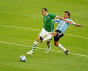 11 August 2010; John O'Shea, Republic of Ireland, in action against Gabriel  Heinze, Argentina. International Friendly, Republic of Ireland v Argentina, Aviva Stadium, Lansdowne Road, Dublin. Picture credit: Ray McManus / SPORTSFILE