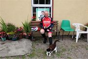2 July 2016; Michael Flynn stopping off at Breen’s house at Kelly’s Cross, Sneem, during the 2016 Ring of Kerry Charity Cycle. Photo by Valerie O'Sullivan via SPORTSFILE