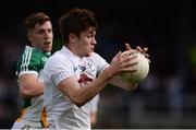9 July 2016; Kevin Feely of Kildare in action against Cian Donohue of Offaly during the GAA Football All-Ireland Senior Championship - Round 2B match between Kildare and Offaly at St Conleth's Park in Newbridge, Kildare.  Photo by Piaras Ó Mídheach/Sportsfile