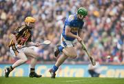 5 September 2010; Noel McGrath, Tipperary, scores his side's third goal, despite the efforts of James 'Cha' Fitzpatrick, Kilkenny. GAA Hurling All-Ireland Senior Championship Final, Kilkenny v Tipperary, Croke Park, Dublin. Picture credit: Dáire Brennan / SPORTSFILE