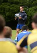 27 July 2016; Leinster Academy player Charlie Rock talks with participants during a Leinster Rugby School of Excellence Camp at King's Hospital in Liffey Valley, Dublin. Photo by Sam Barnes/Sportsfile