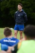 27 July 2016; Leinster Academy player Charlie Rock, talks with participants during a Leinster Rugby School of Excellence Camp at King's Hospital in Liffey Valley, Dublin. Photo by Sam Barnes/Sportsfile