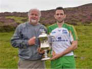 30 July 2016; Winner James McInerney of Clare and competition sponsor Martin Donnelly with the Corn Setanta after the M Donnelly All-Ireland Poc Fada on Annaverna Mountain, Ravensdale, Co Louth. Photo by Piaras Ó Mídheach/Sportsfile