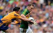 31 July 2016; Darran O’Sullivan of Kerry in action against Gordon Kelly of Clare during the GAA Football All-Ireland Senior Championship Quarter-Final match between Clare and Kerry at Croke Park in Dublin. Photo by Piaras Ó Mídheach/Sportsfile