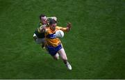 31 July 2016; Eoin Cleary of Clare in action against Mark Griffin of Kerry during the GAA Football All-Ireland Senior Championship Quarter-Final match between Clare and Kerry at Croke Park in Dublin. Photo by Daire Brennan/Sportsfile