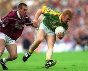 5 August 2001; Enda McManus of Meath in action against Michael Ennis of Westmeath during the Bank of Ireland All-Ireland Senior Football Championship Quarter-Final match between Meath and Westmeath at Croke Park in Dublin. Photo by Aoife Rice/Sportsfile