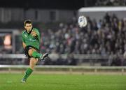 15 October 2010; Ian Keatley, Connacht, scores a penalty. Amlin Challenge Cup, Pool 1, Round 2, Connacht v Aviron Bayonnais, Sportsground, Galway. Picture credit: Barry Cregg / SPORTSFILE